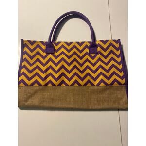 Tote bag by MainStreet Collection